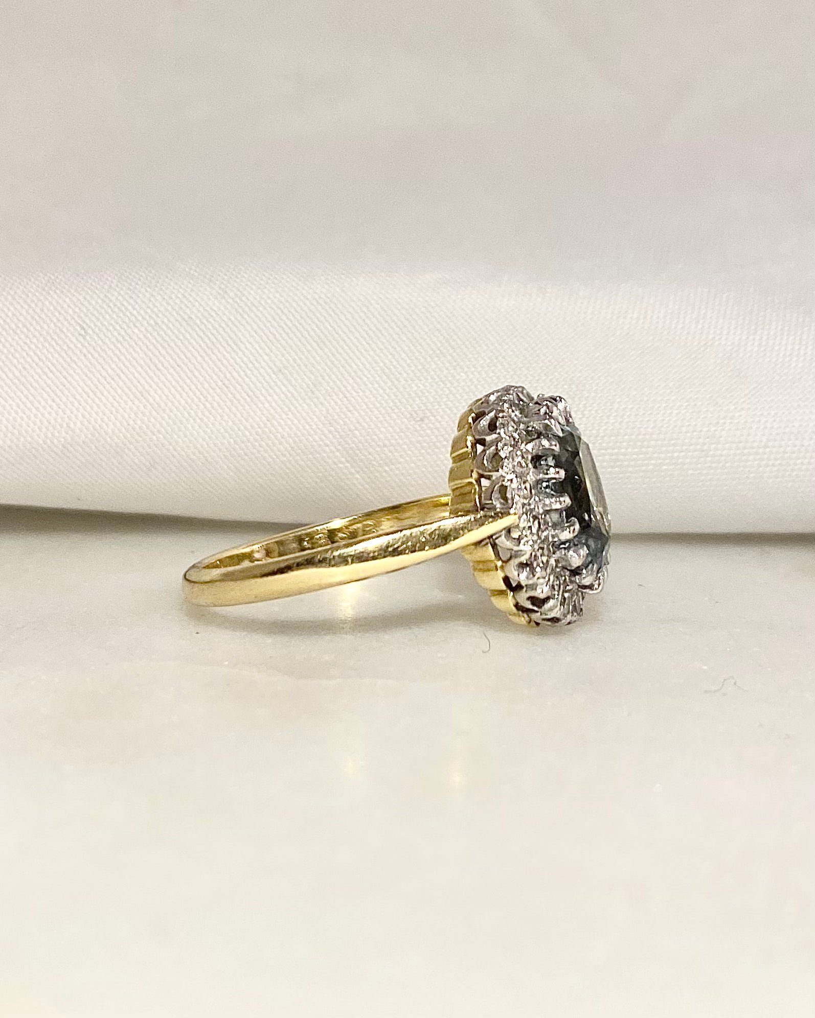 Bague Marguerite Aigue-Marine 1.73 carat &amp; Diamants &quot;Alana&quot;