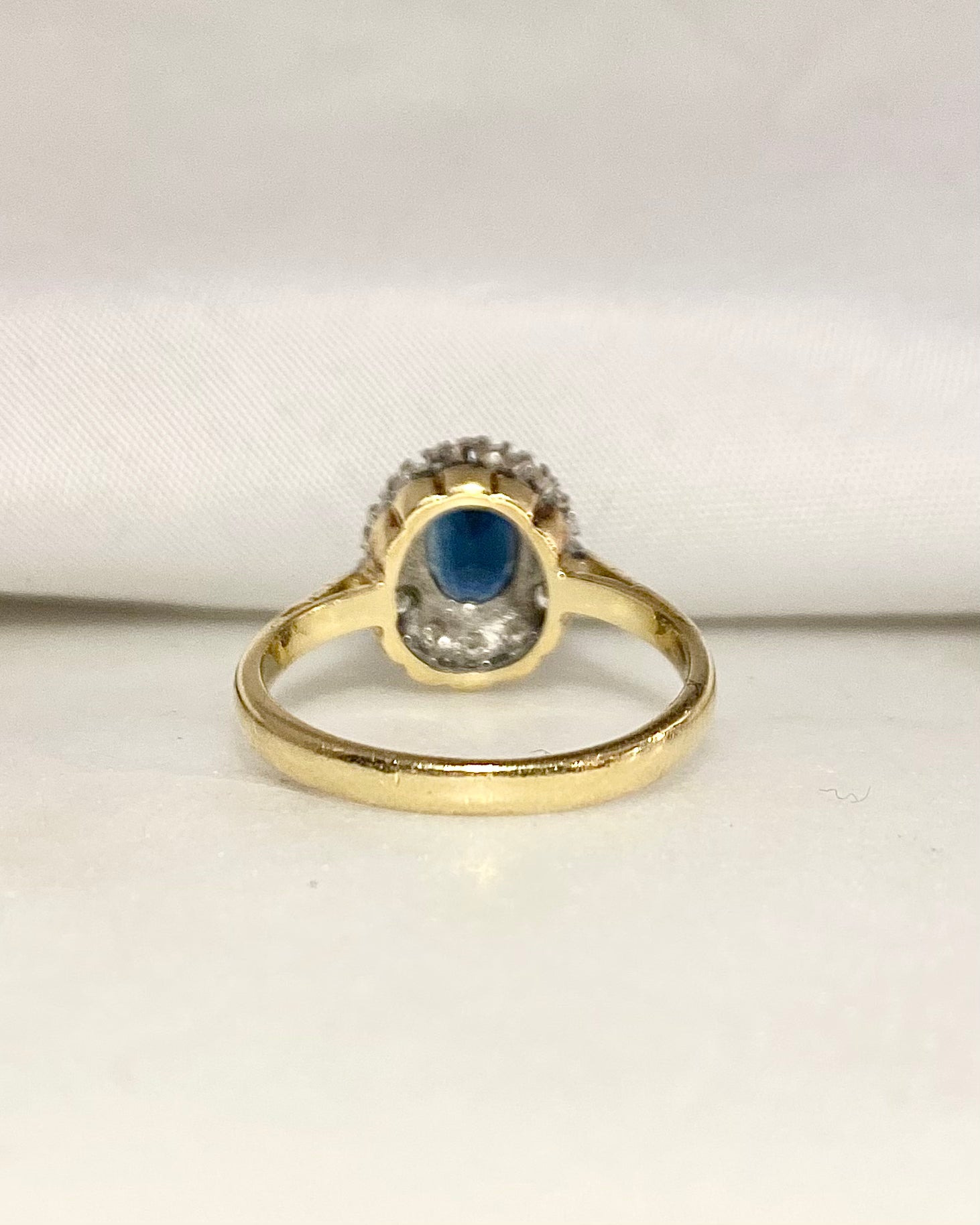 Bague Marguerite Saphir 0.90 carat &amp; Diamants "Sofia"