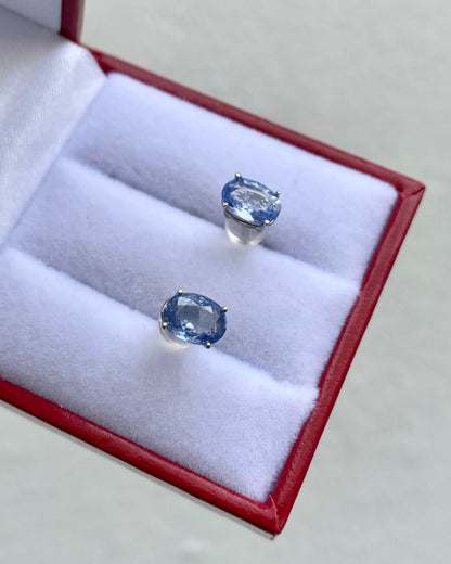 Puces Saphirs 1.78 carat &quot;Sarah&quot;