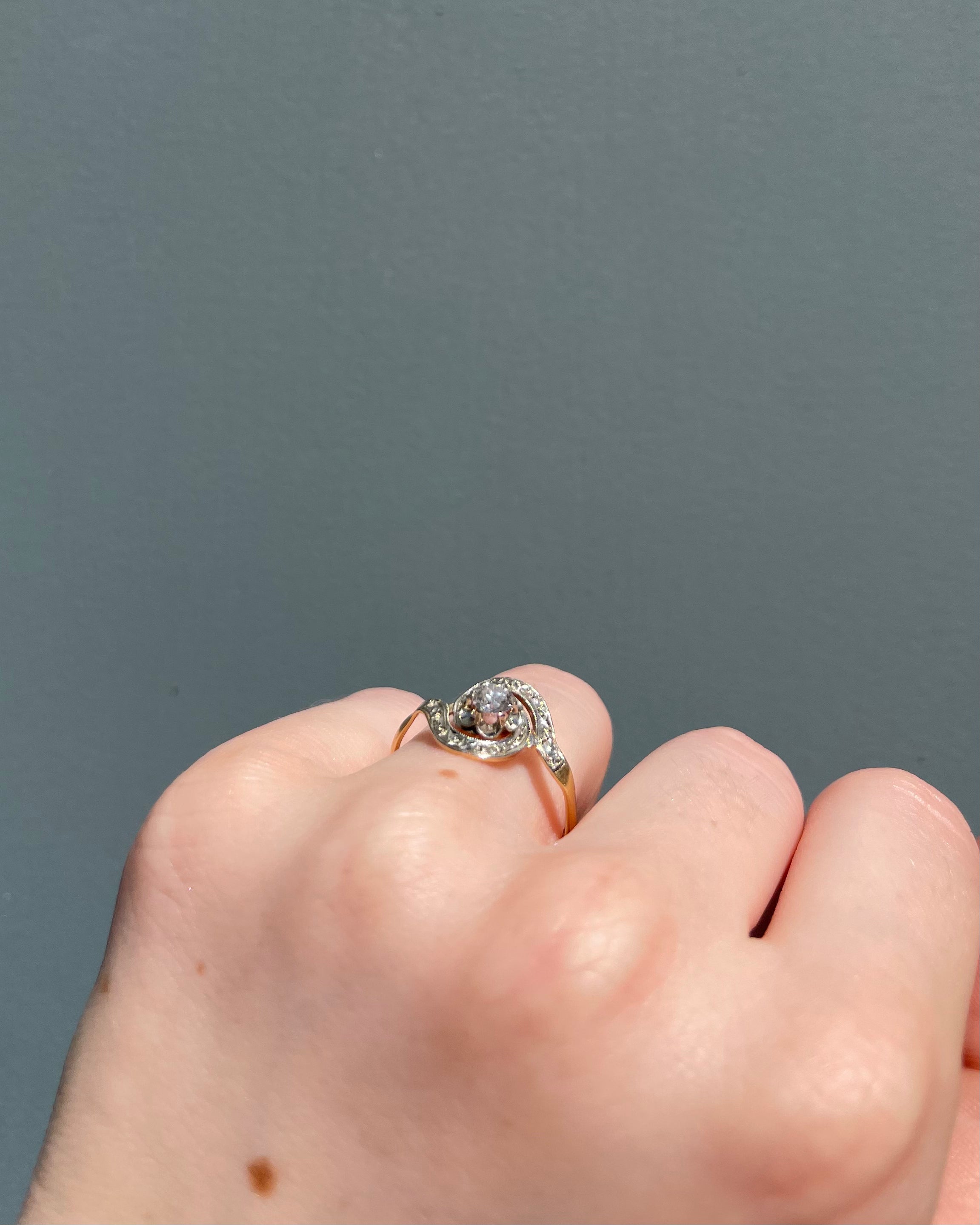 Anillo Tourbillon Diamante "Bellary"