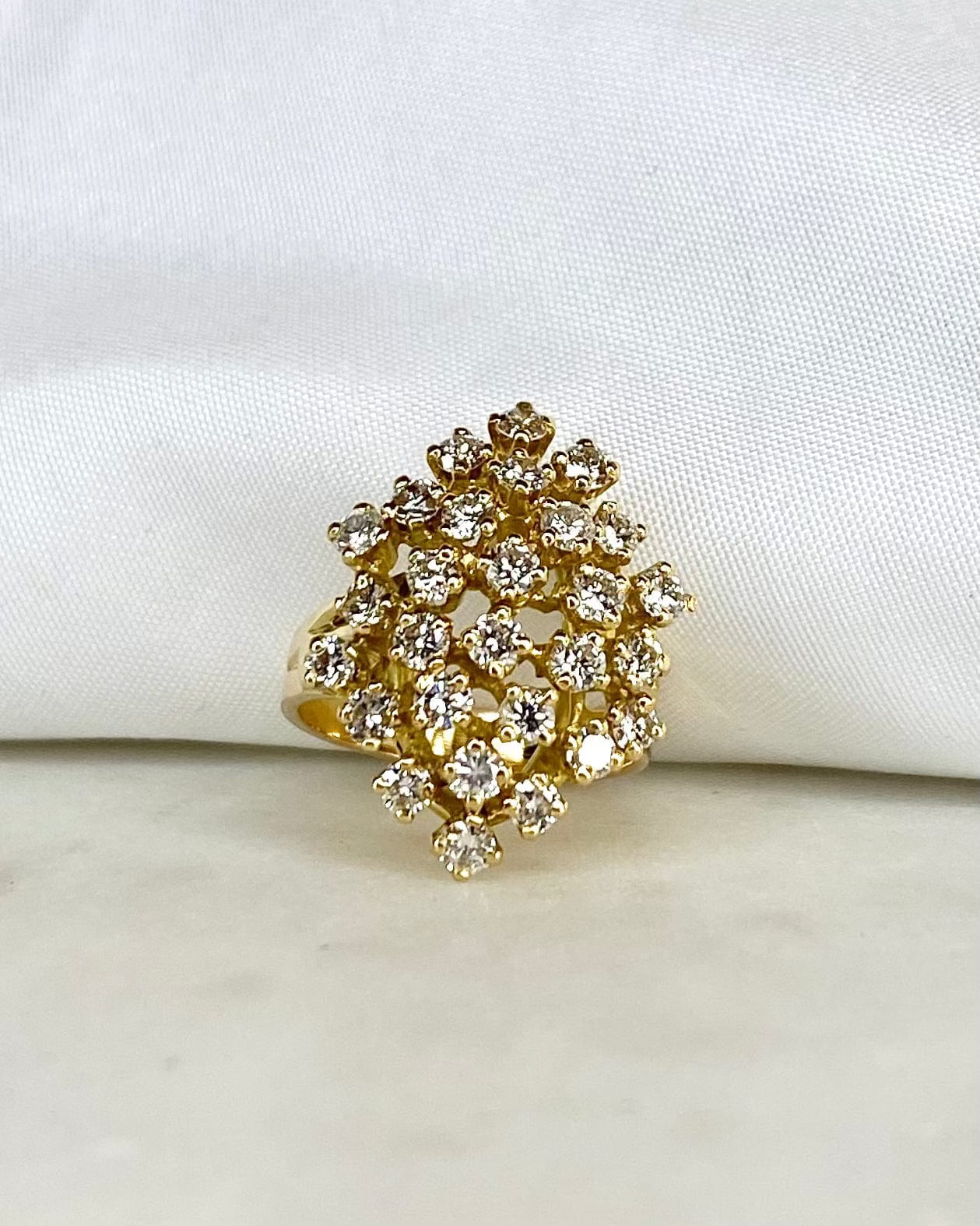 Anillo Marquesa Diamantes 1.35 quilates "Karen"