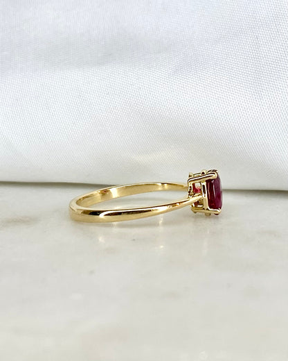 Bague Solitaire Rubis 0.92 carat &quot;Inès&quot;