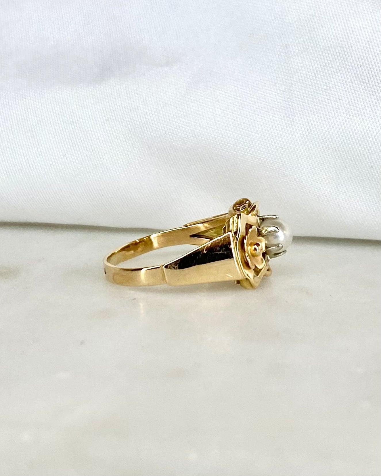 Anillo Tank perla "Irene"