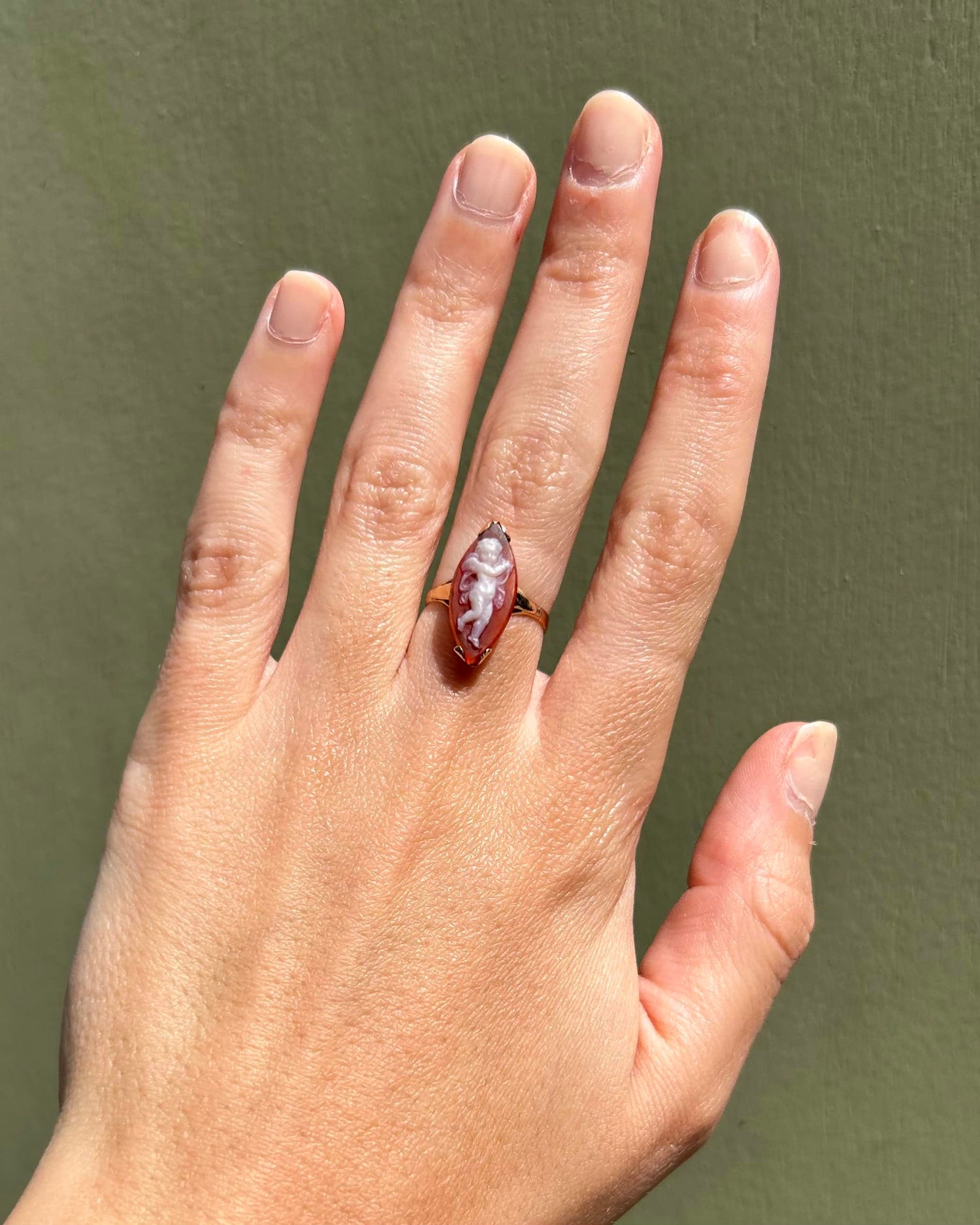 Anillo Cameo de Ágata Vintage "Sayuna"