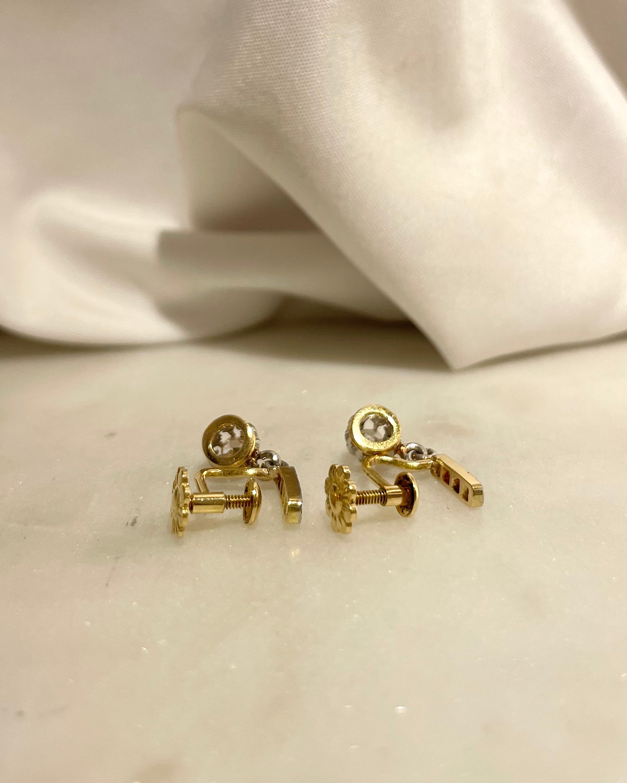 Clip-on Art Deco Earrings Diamonds 0.19 carat "Ginevra"