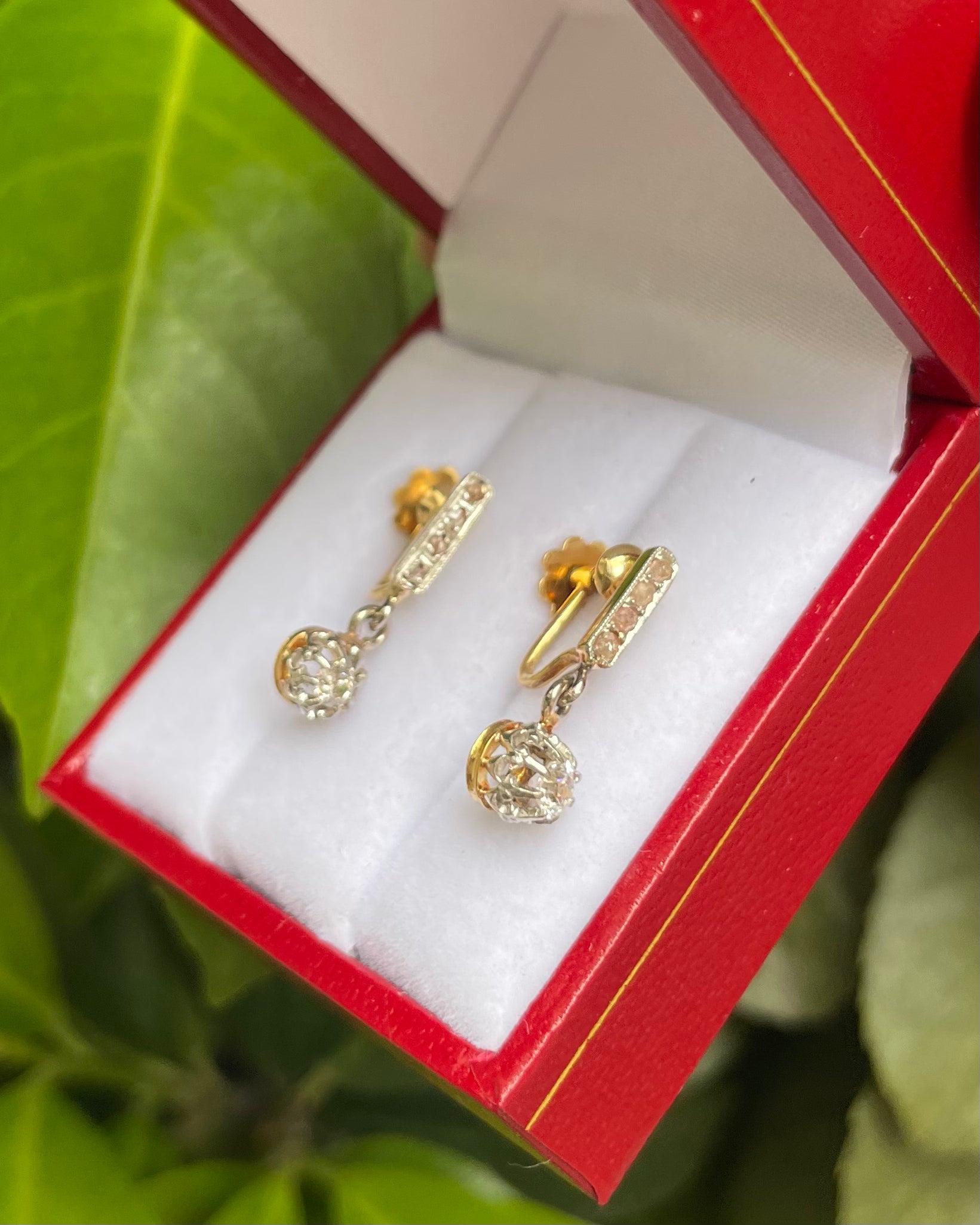 Clip-on Art Deco Earrings Diamonds 0.19 carat "Ginevra"