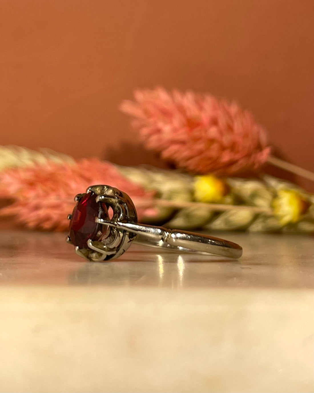 Bague Solitaire Grenat 1.35 carat &quot;Raphaela&quot;