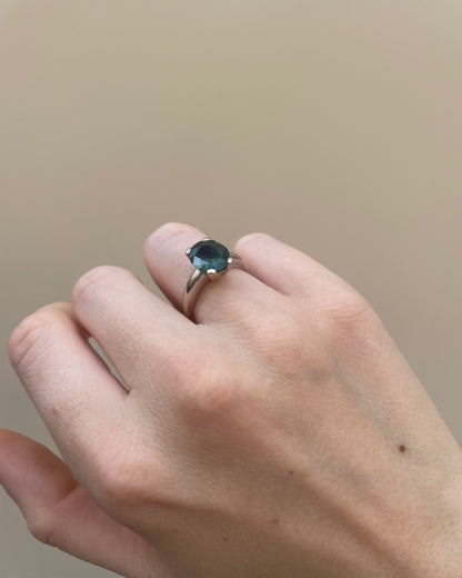 Bague Solitaire Saphir Vert 5.65 carats &quot;Rirae&quot;