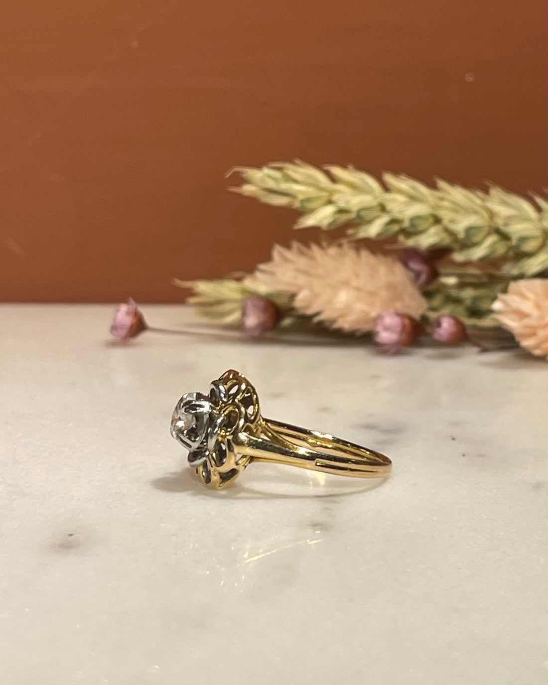 Bague Fleur Tressée Diamant 0.45 carat &quot;Érica&quot;