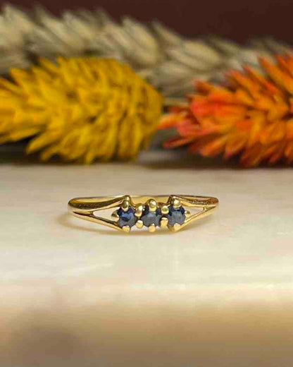 Bague vintage Trilogie Saphirs &amp; Diamants &quot;Lolie&quot;