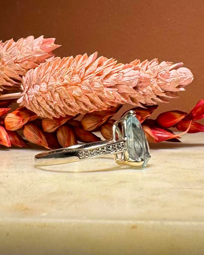 Bague Vintage Aigue-Marine 1.90 carat &amp; 16 Diamants &quot;Hilda&quot;