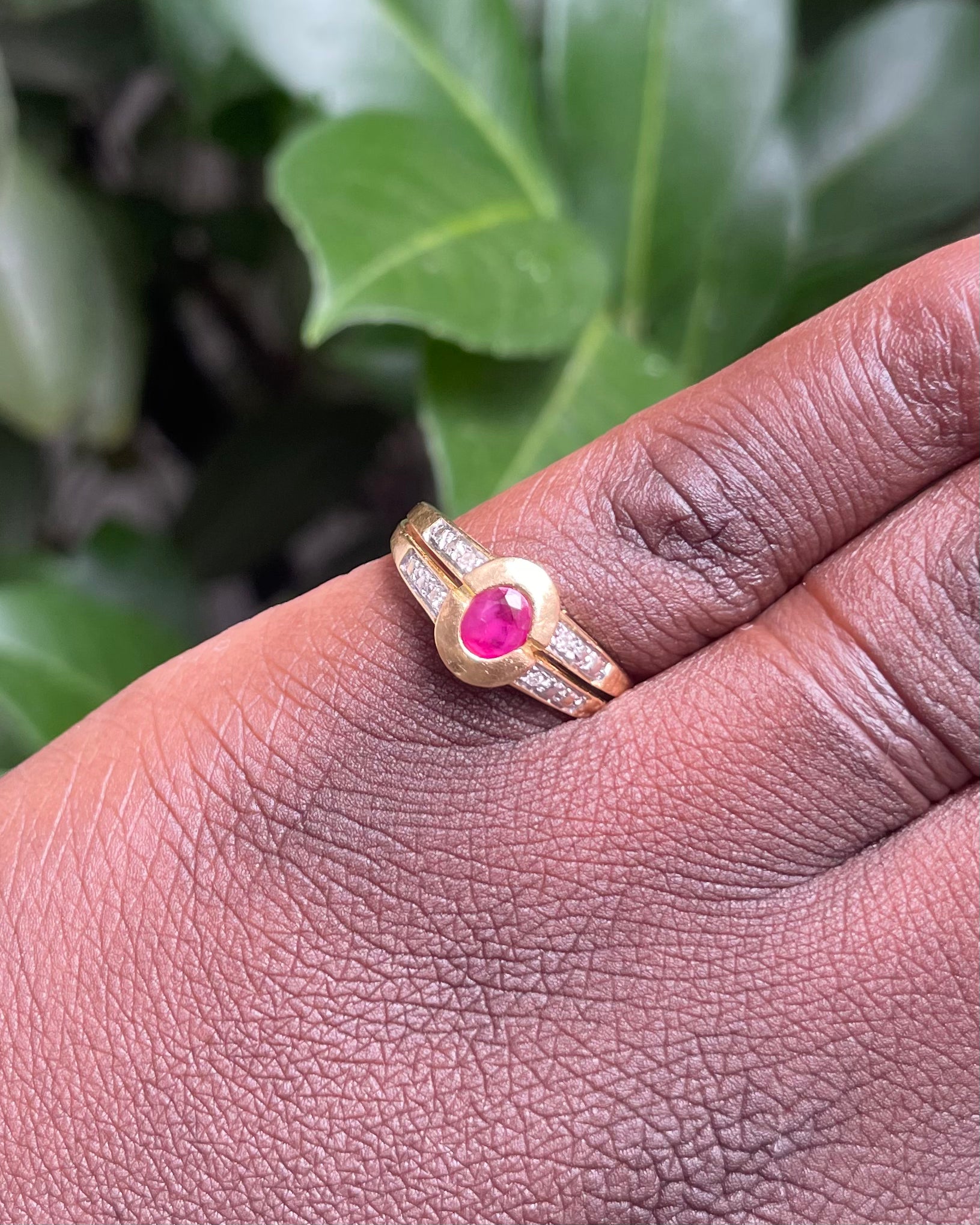 Bague Jonc Rubis 0.38 carat &amp; Diamants “Ysalis”