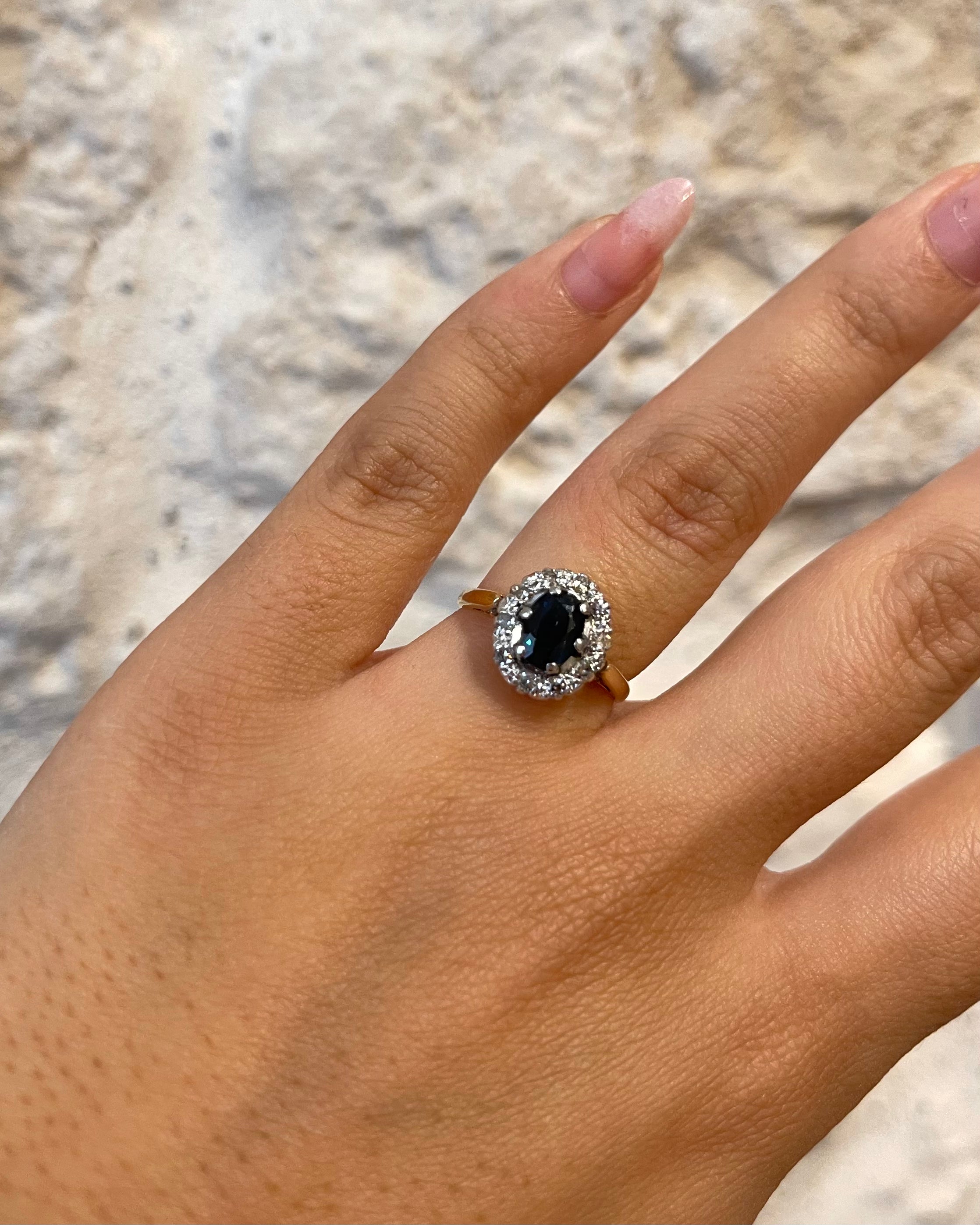 Bague Marguerite Saphir 1.30 carat &amp; Diamants "Maria"