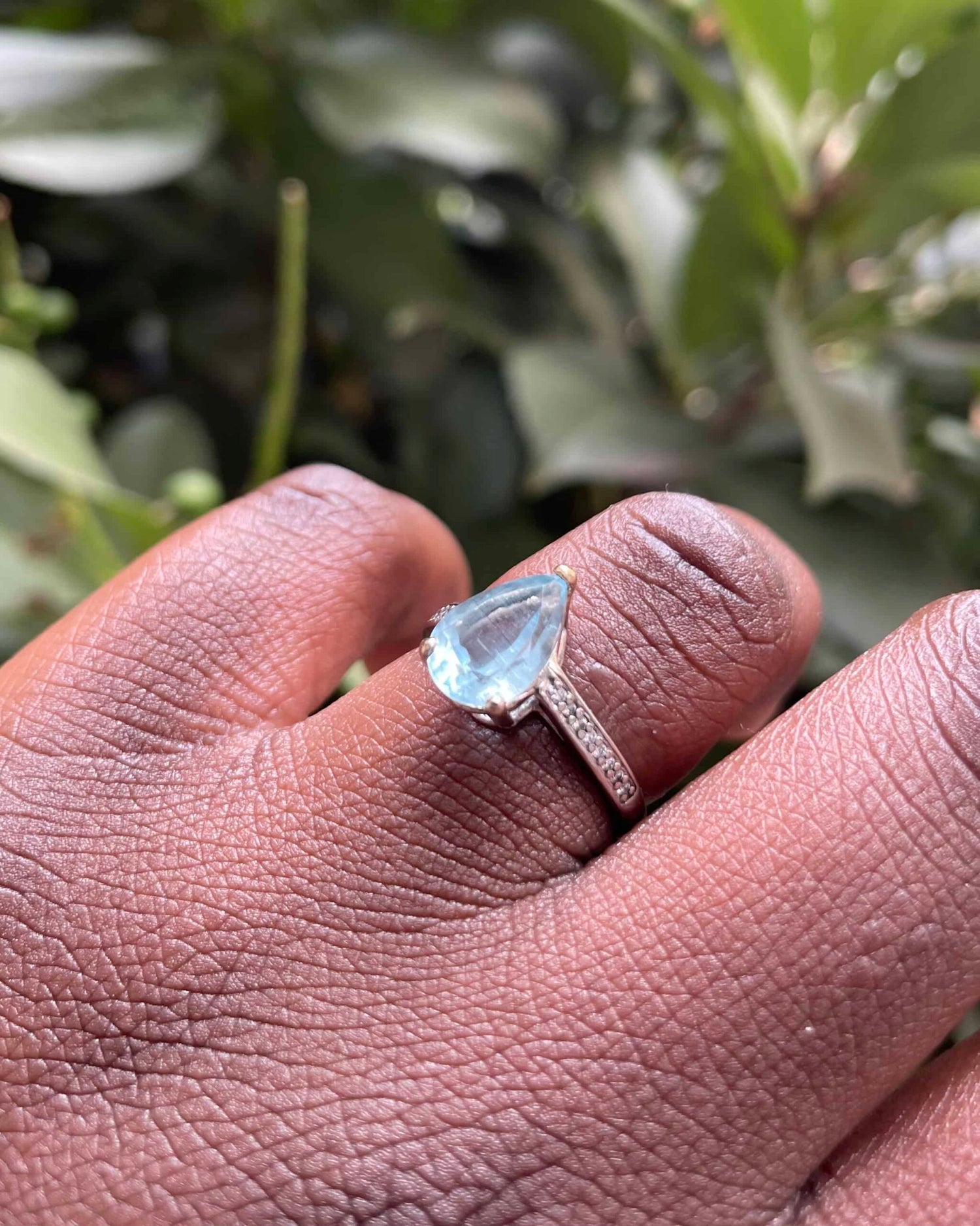 Bague Vintage Aigue-Marine 1.90 carat &amp; 16 Diamants &quot;Hilda&quot;