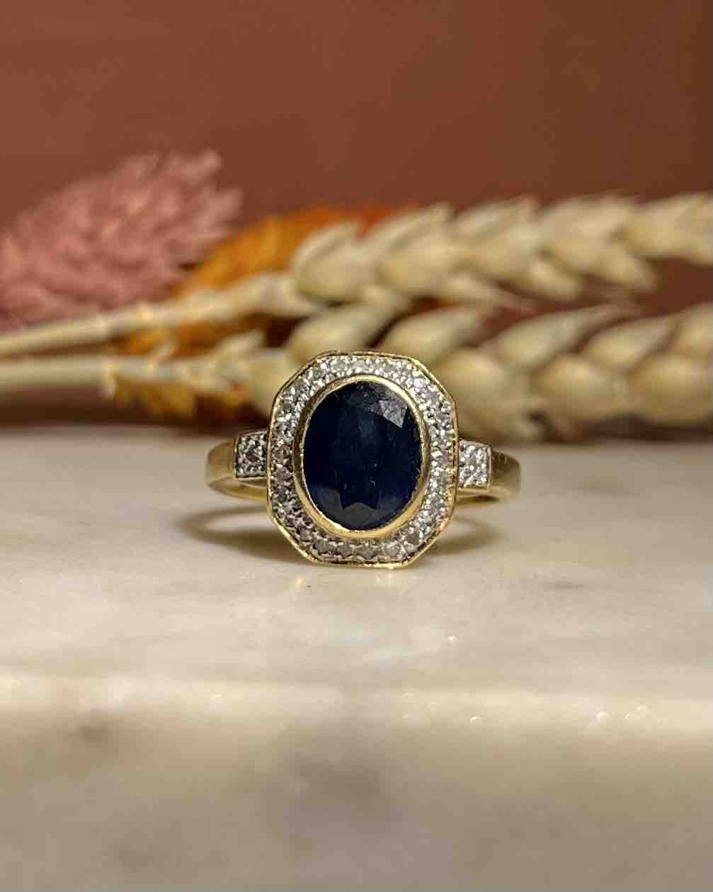 Bague Style Art-Déco Saphir &amp; Diamants &quot;Ava&quot;