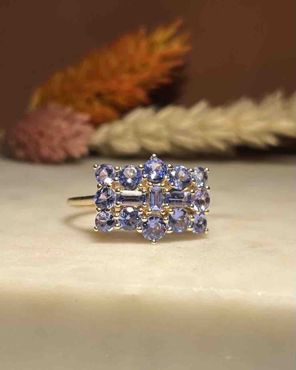 "Cassandra" Tanzanite River Ring