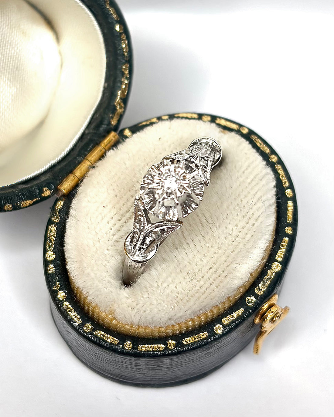 Bague Solitaire Diamants &amp; Or gris 18 carats "Mélisande"