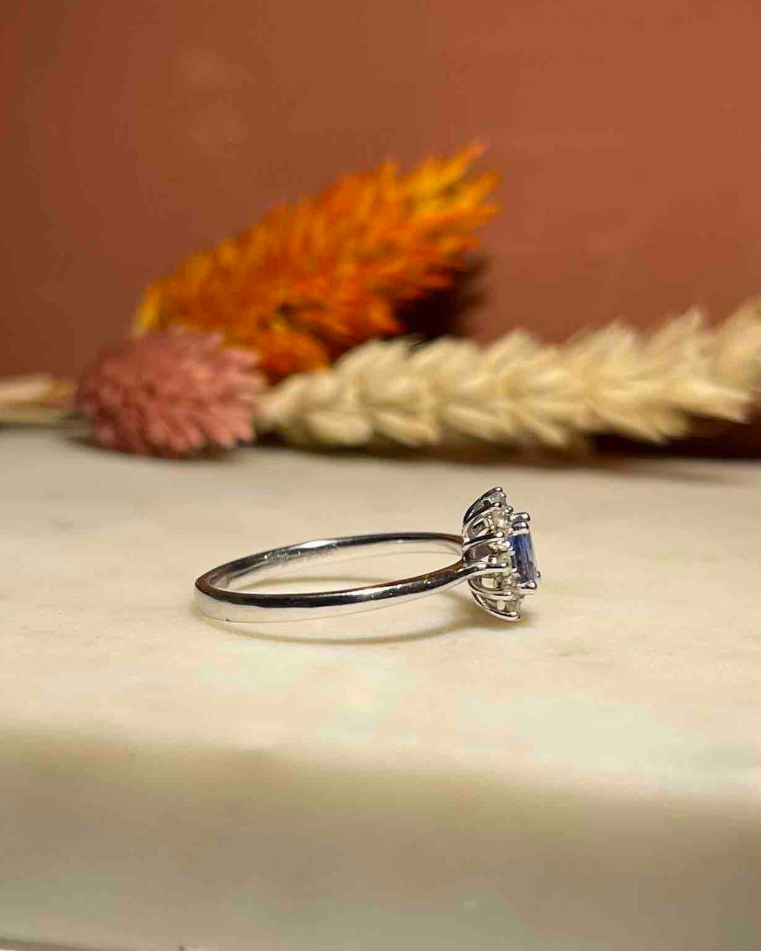 Bague Marguerite Saphir &amp; Diamants &quot;Nine&quot;