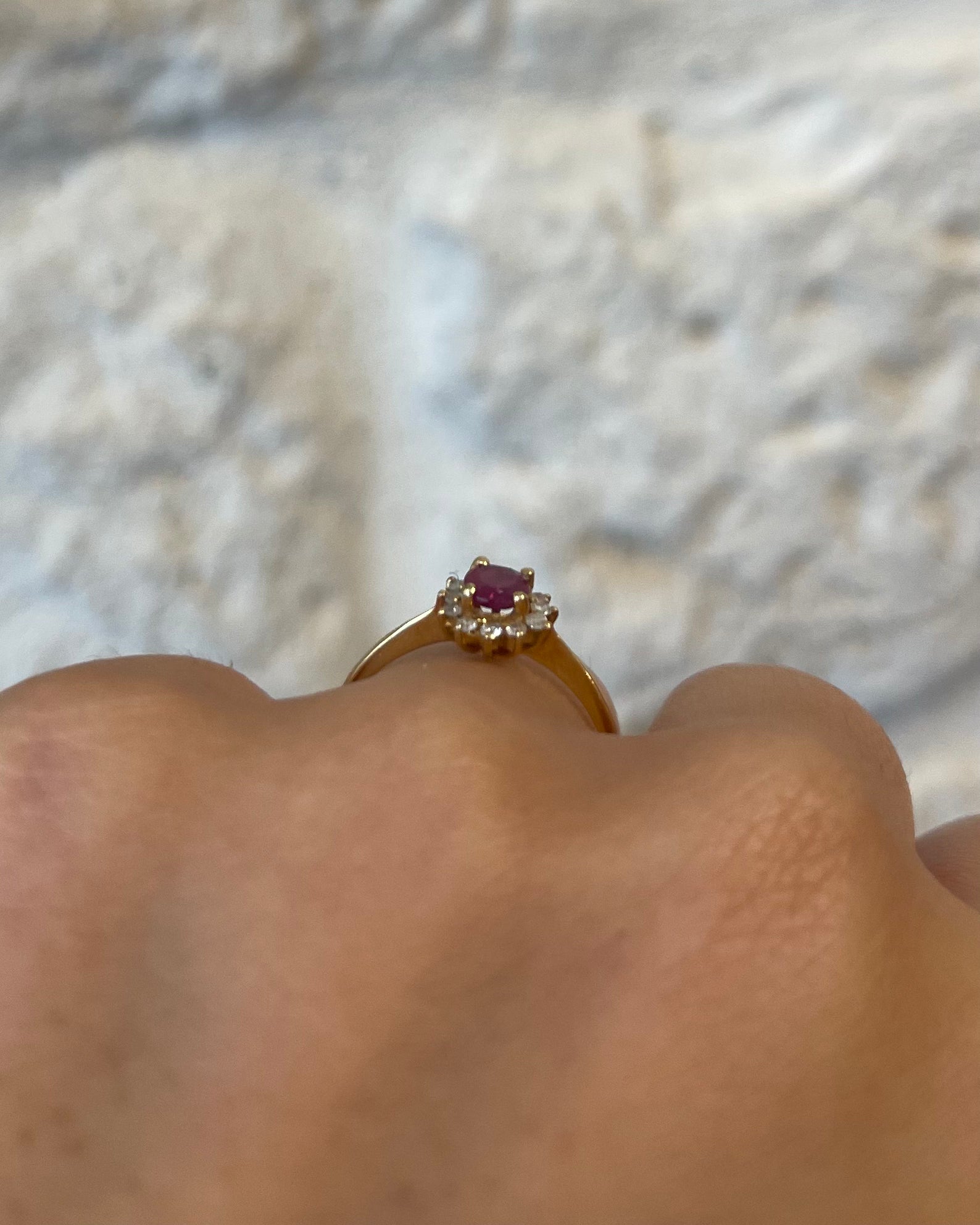 Anillo Margarita Rubíes y Diamantes "Pim"