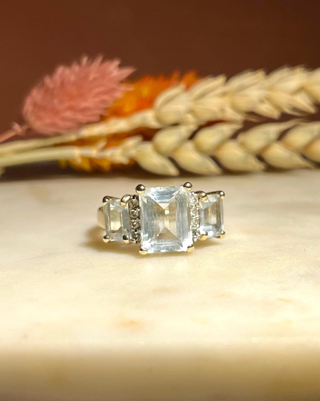 Anillo trilogía de aguamarina y diamantes "Abel"