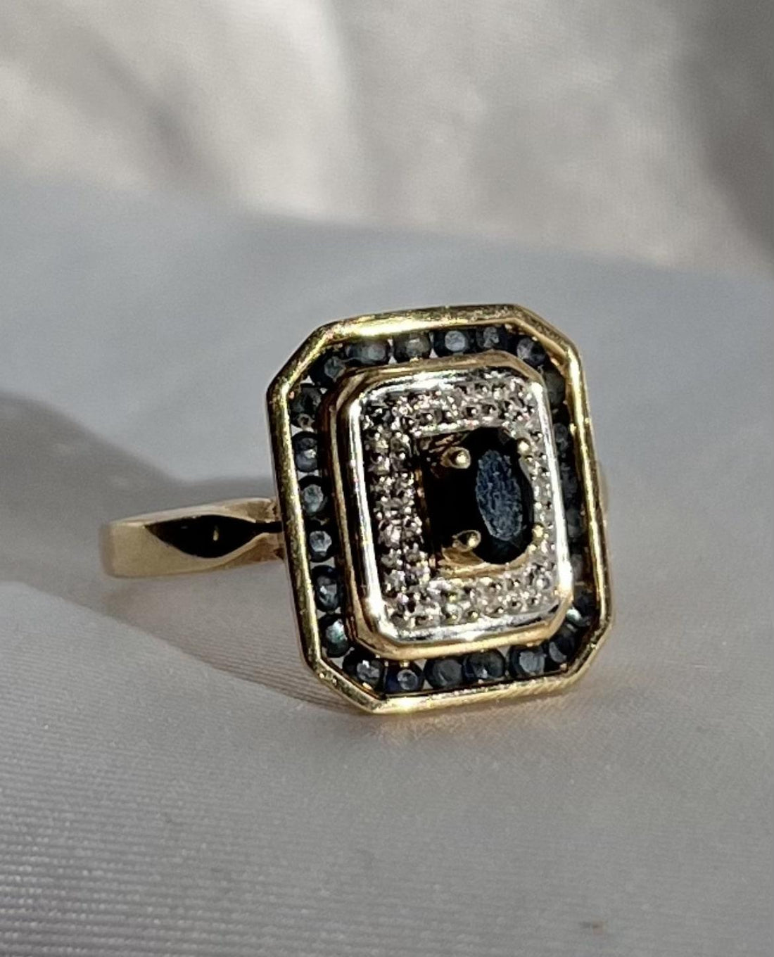 Bague style Art-Déco Saphirs et Diamants &quot;Calliste&quot;