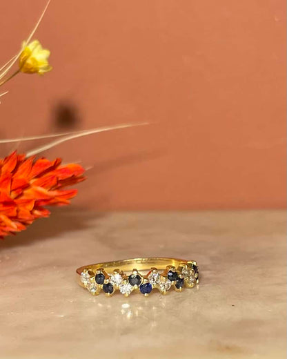 Anillo de río de zafiro y diamantes &quot;Syraé&quot;
