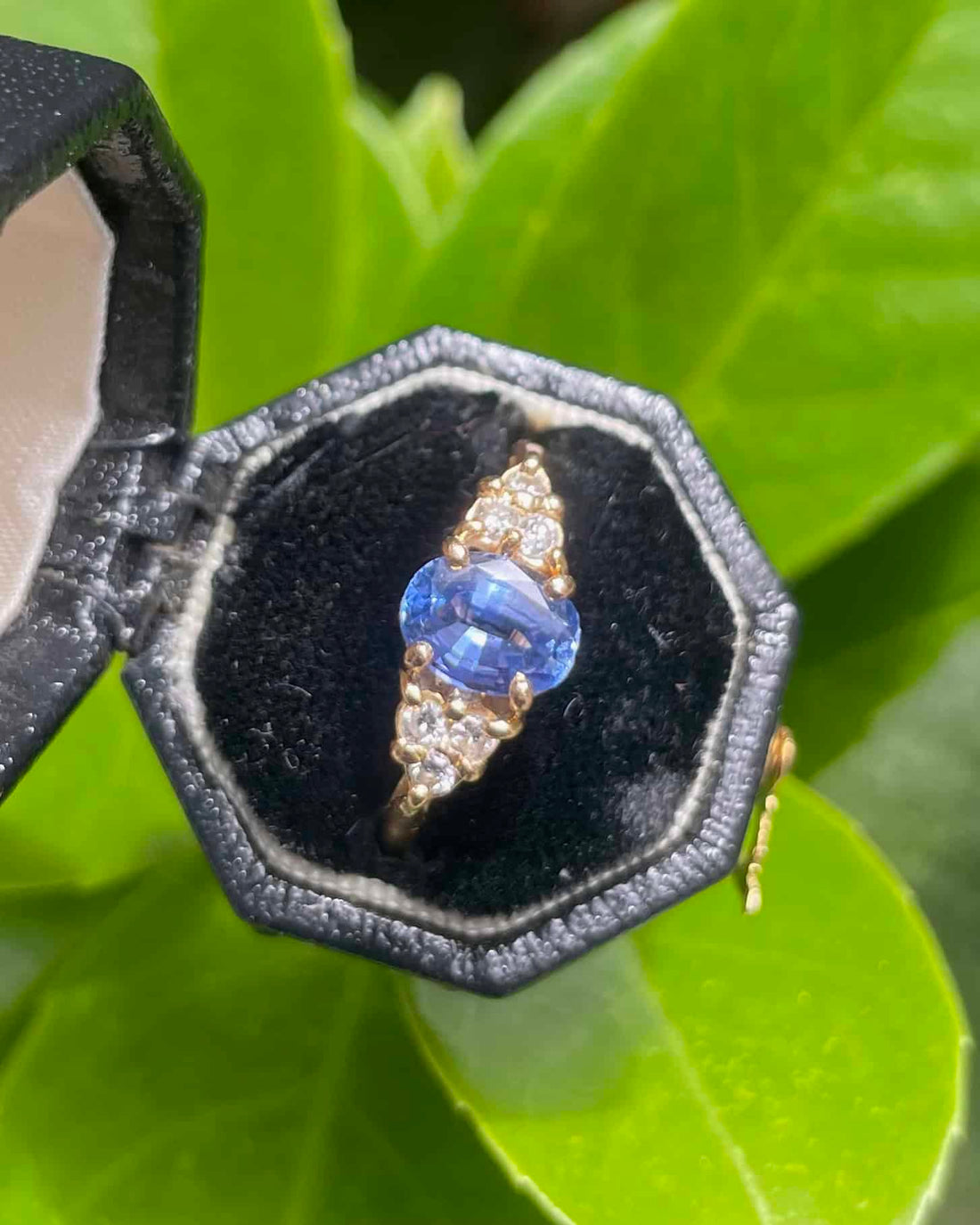 Bague Trilogie Tanzanite 1.21 carat & Diamants "Noeva"
