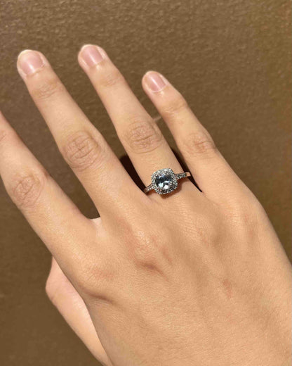 Bague Marguerite Aigue-Marine et Diamants &quot;Basma&quot;