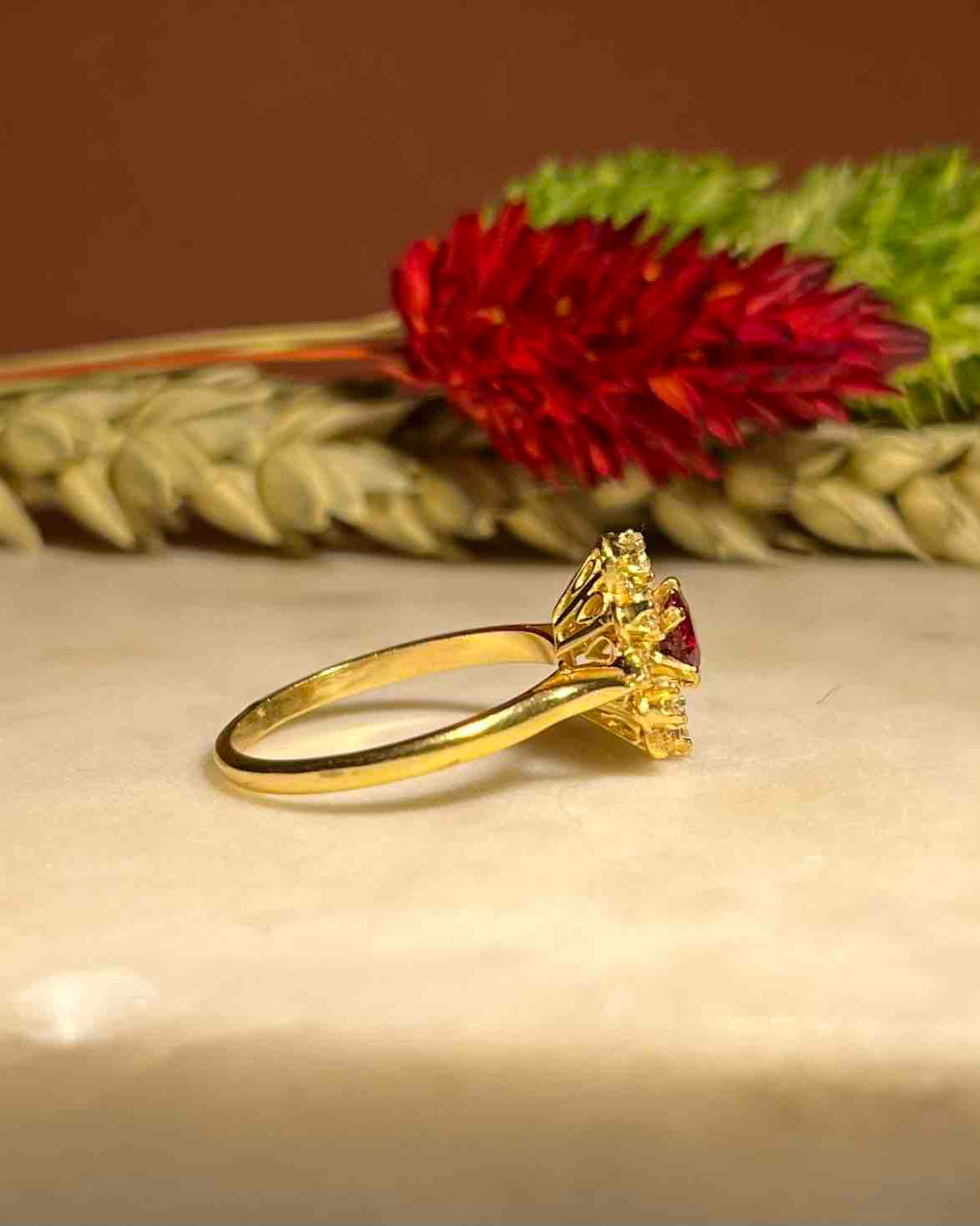 Bague Marguerite Spinelle &amp; Diamants &quot;Erina&quot;