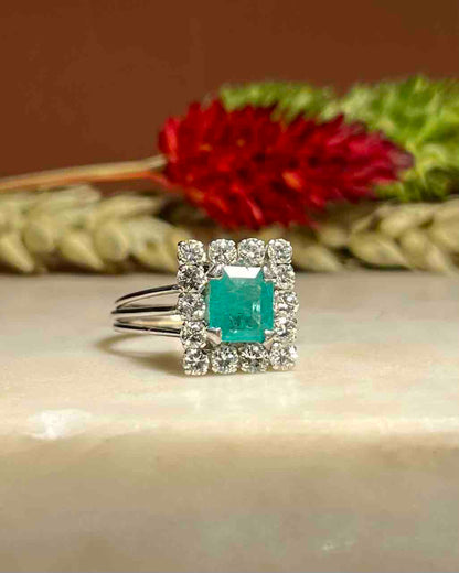 Bague Marguerite Émeraude 1 carat &amp; Diamants &quot;Jamie&quot;
