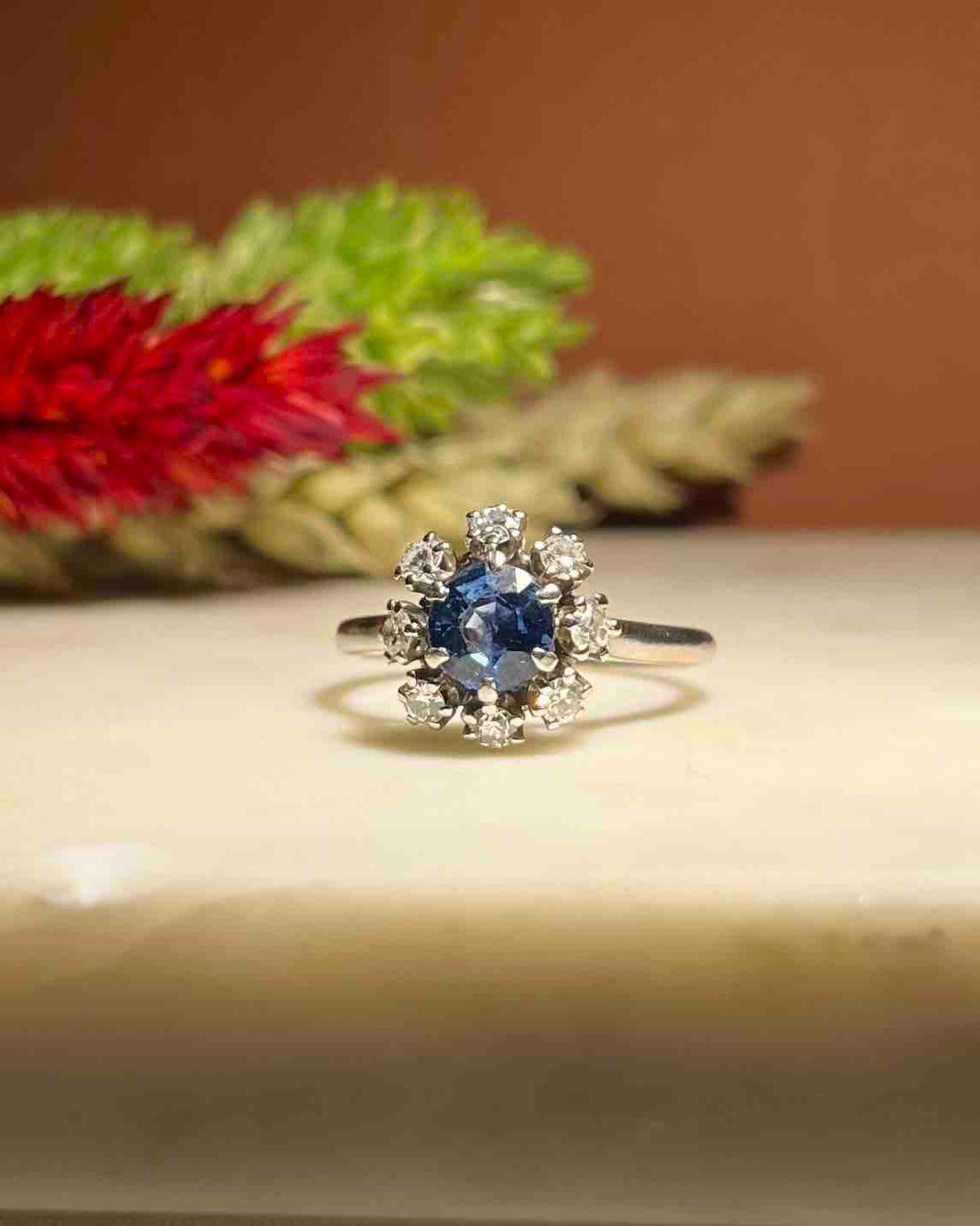 Bague Marguerite Saphir &amp; Diamants &quot;Briane&quot;