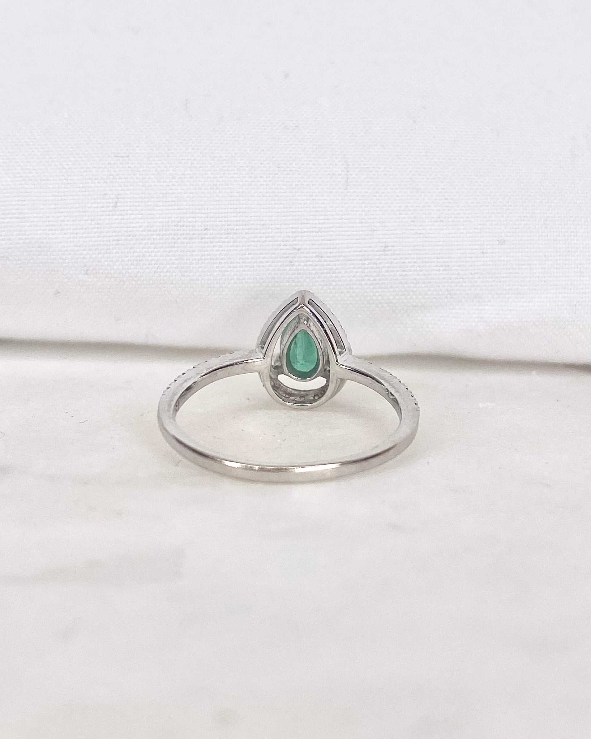 Bague Marguerite Émeraude Poire &amp; Diamants &quot;Milena&quot;