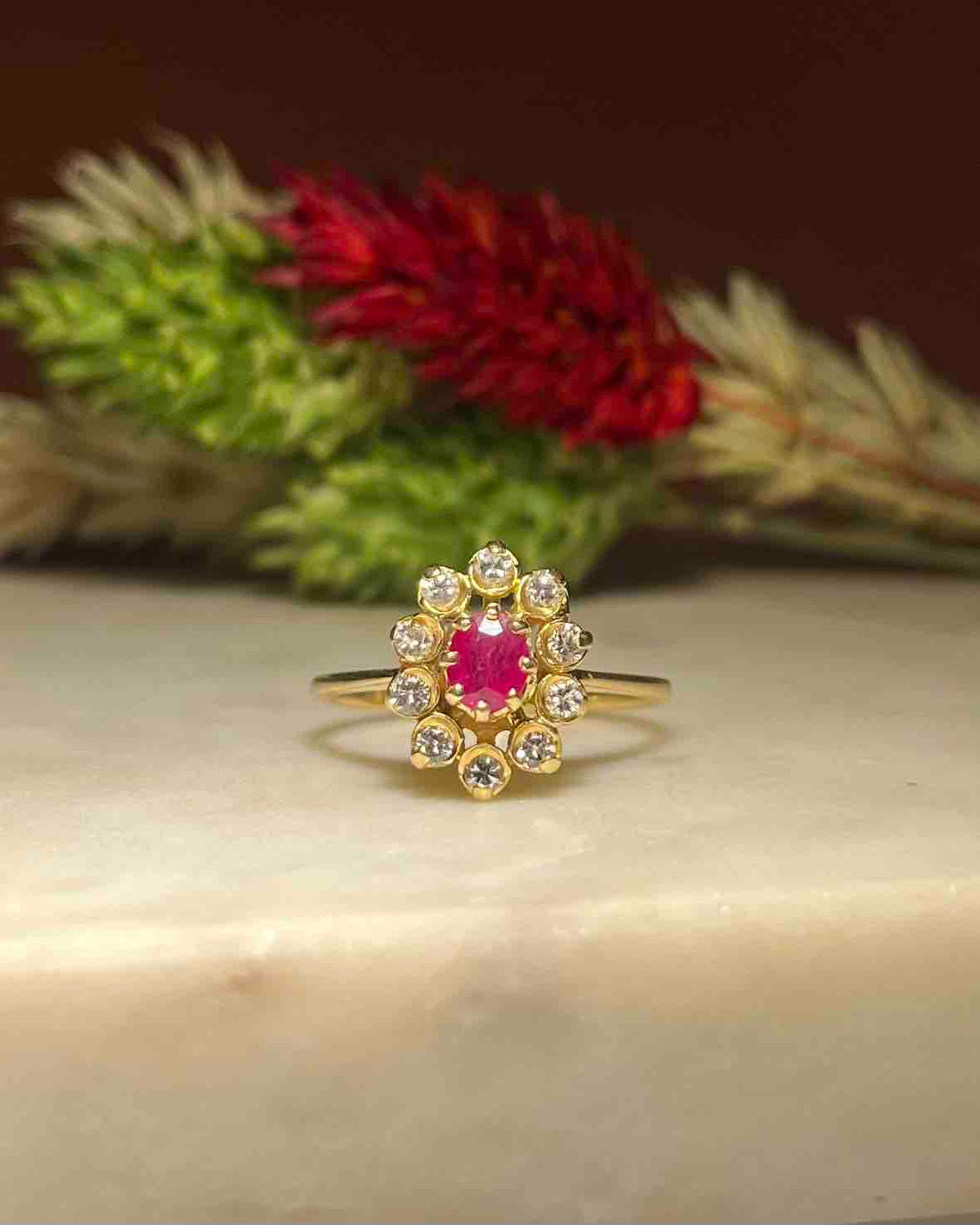 Bague Marguerite Rubis &amp; Diamants  &quot;Castille&quot;