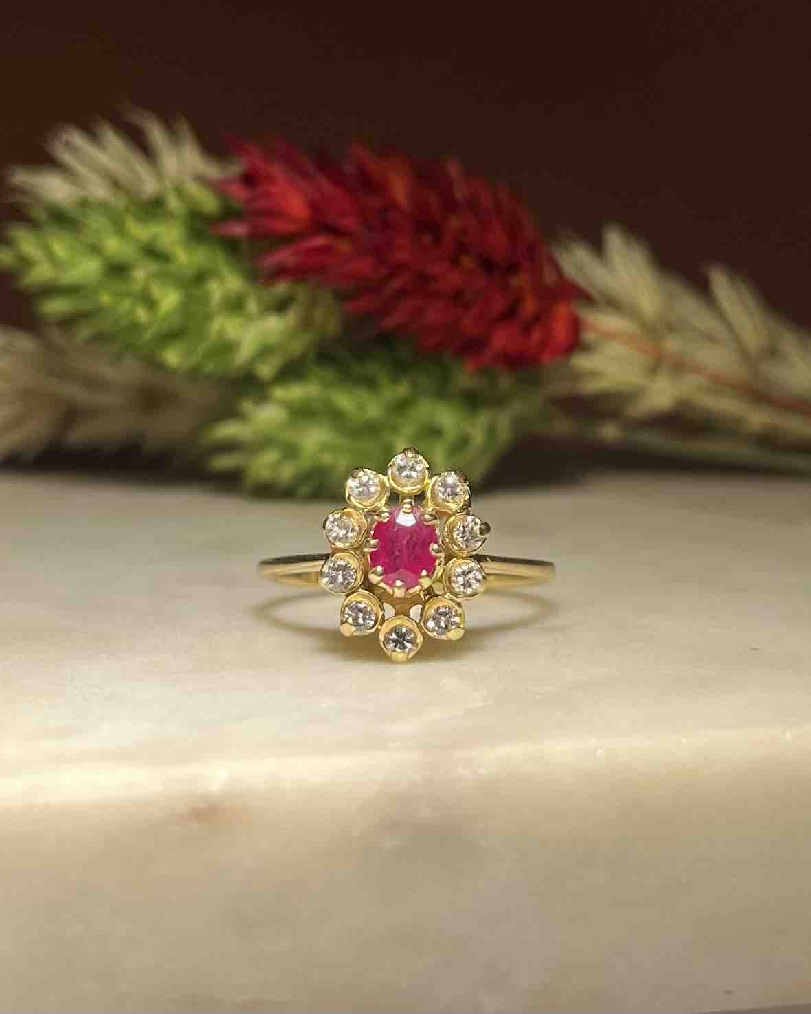 Bague Marguerite Rubis &amp; Diamants  "Castille"
