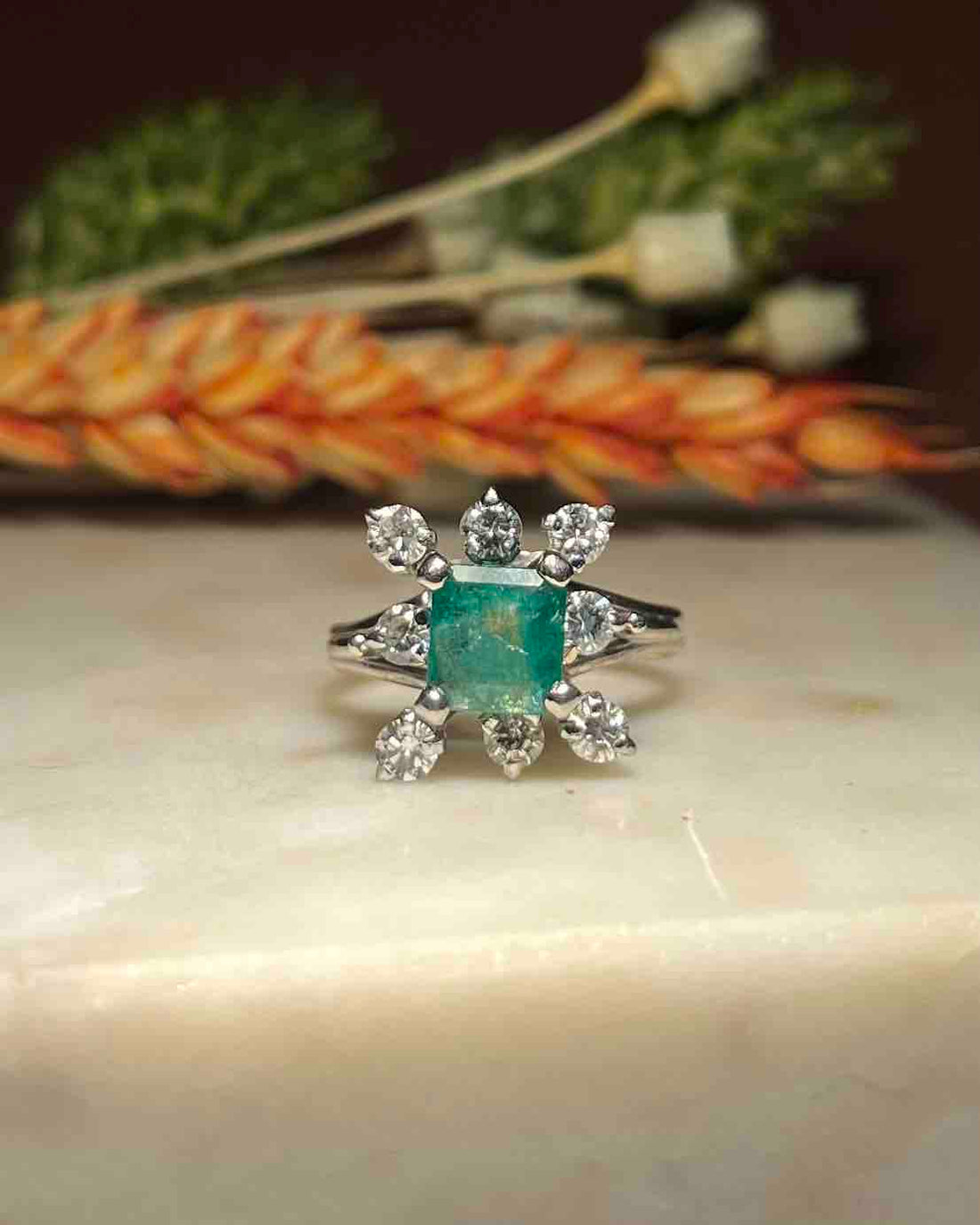 Bague Marguerite Émeraude et Diamants &quot;June&quot;