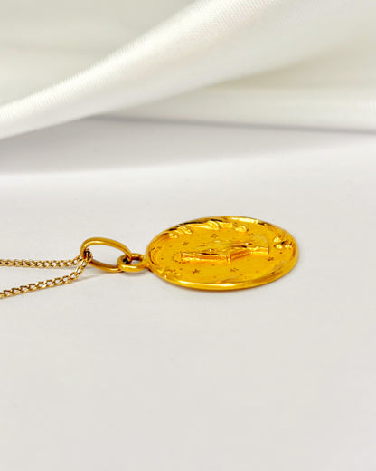 Médaillon Or Jaune 18 carats "Maria"