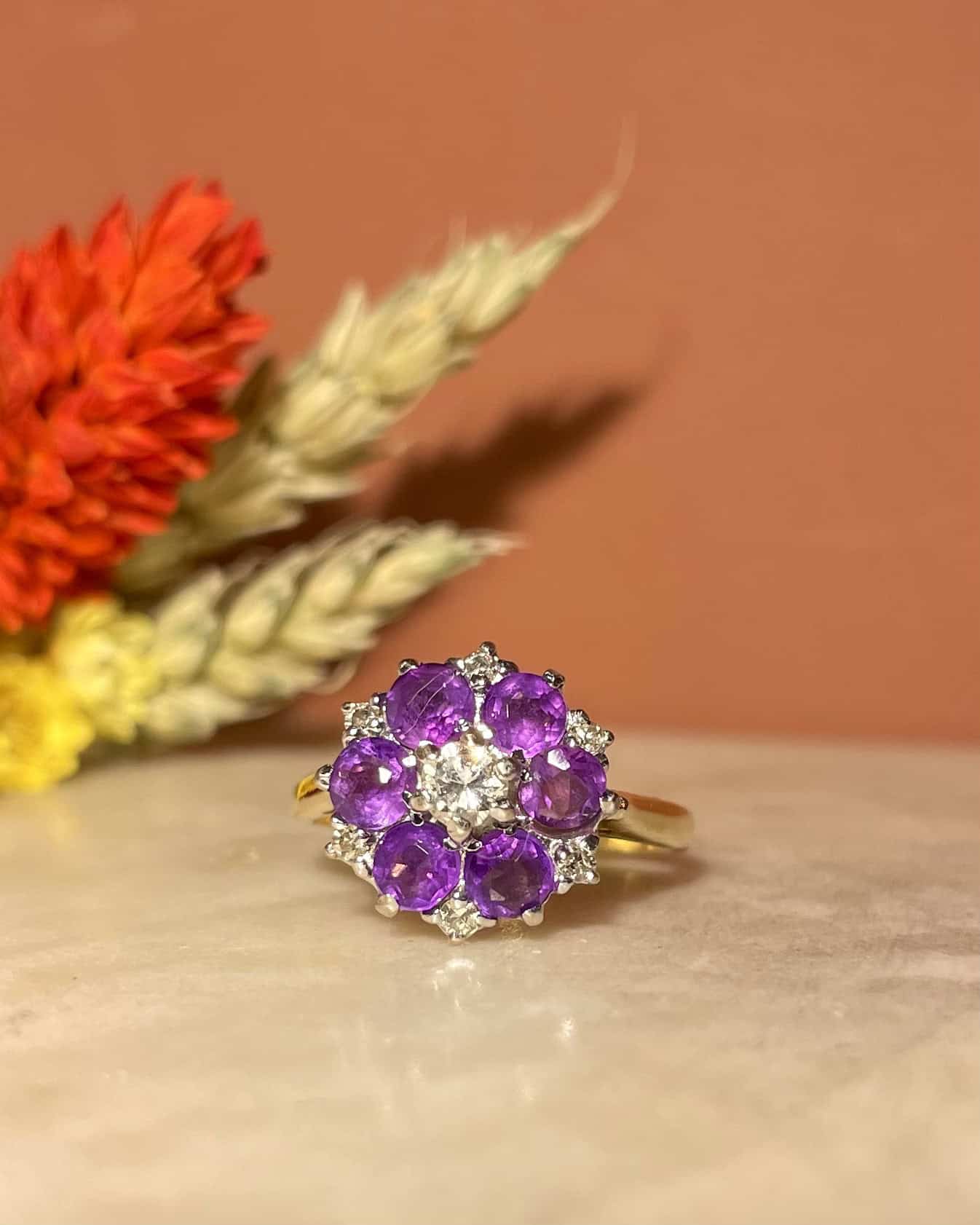 Bague Marguerite Améthystes 1.15 carat &amp; 7 Diamants "Anya"