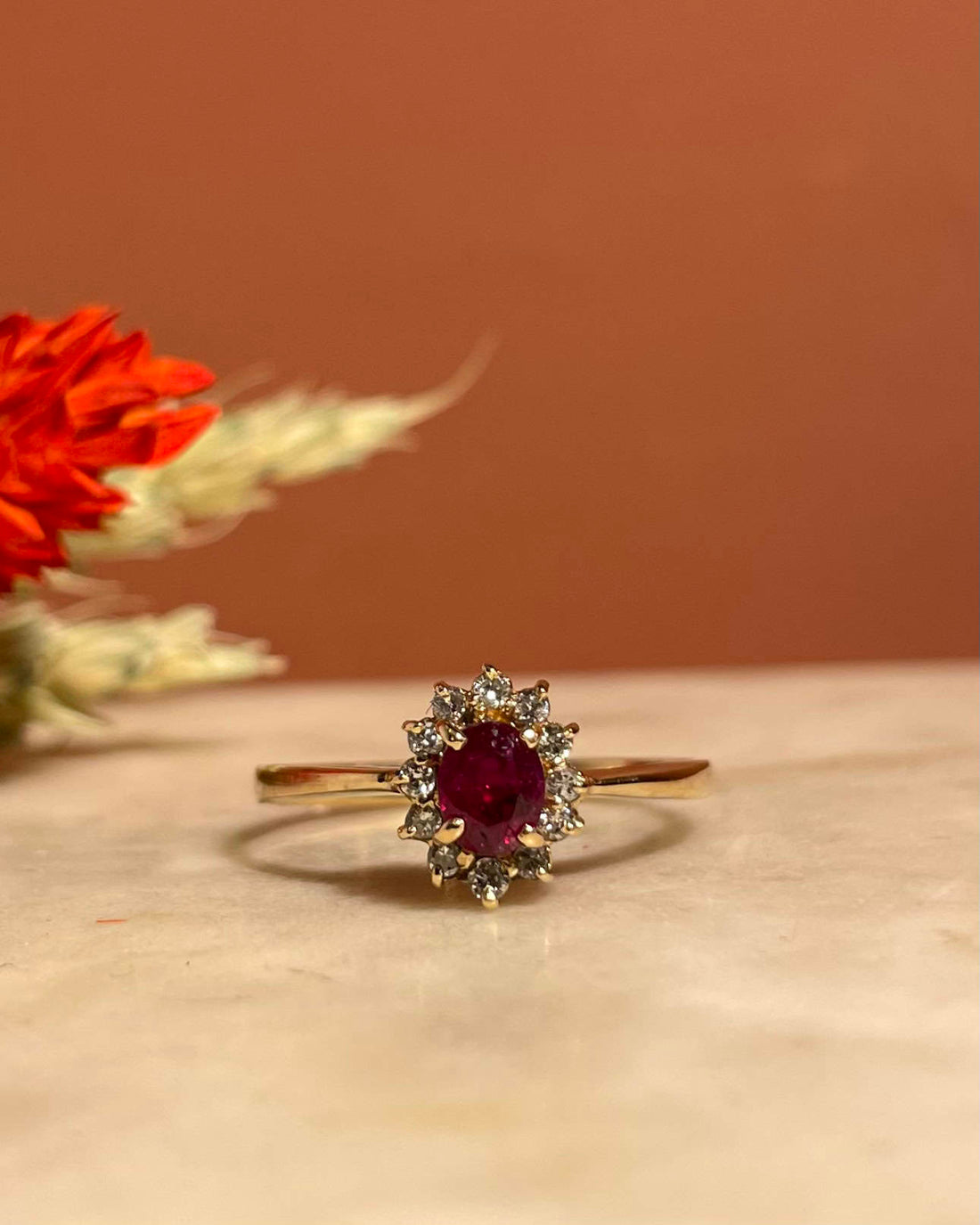 Bague Marguerite Rubis &amp; 12 Diamants &quot;Adelaya&quot;