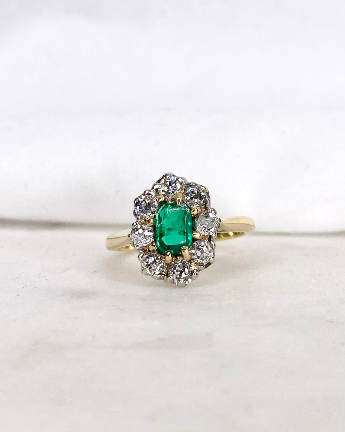 Bague Marguerite Émeraude &amp; Diamants &quot;Roxanne&quot;