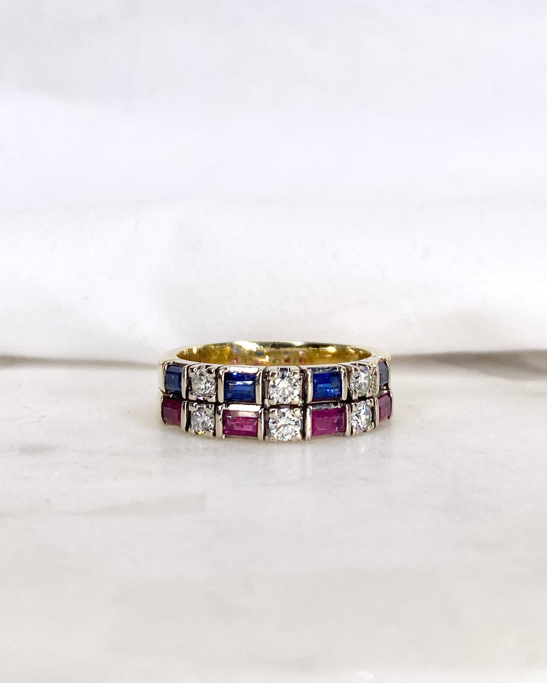 Bague Demi-Alliance Rubis, Saphirs, &amp; Diamants &quot;Valeria&quot;