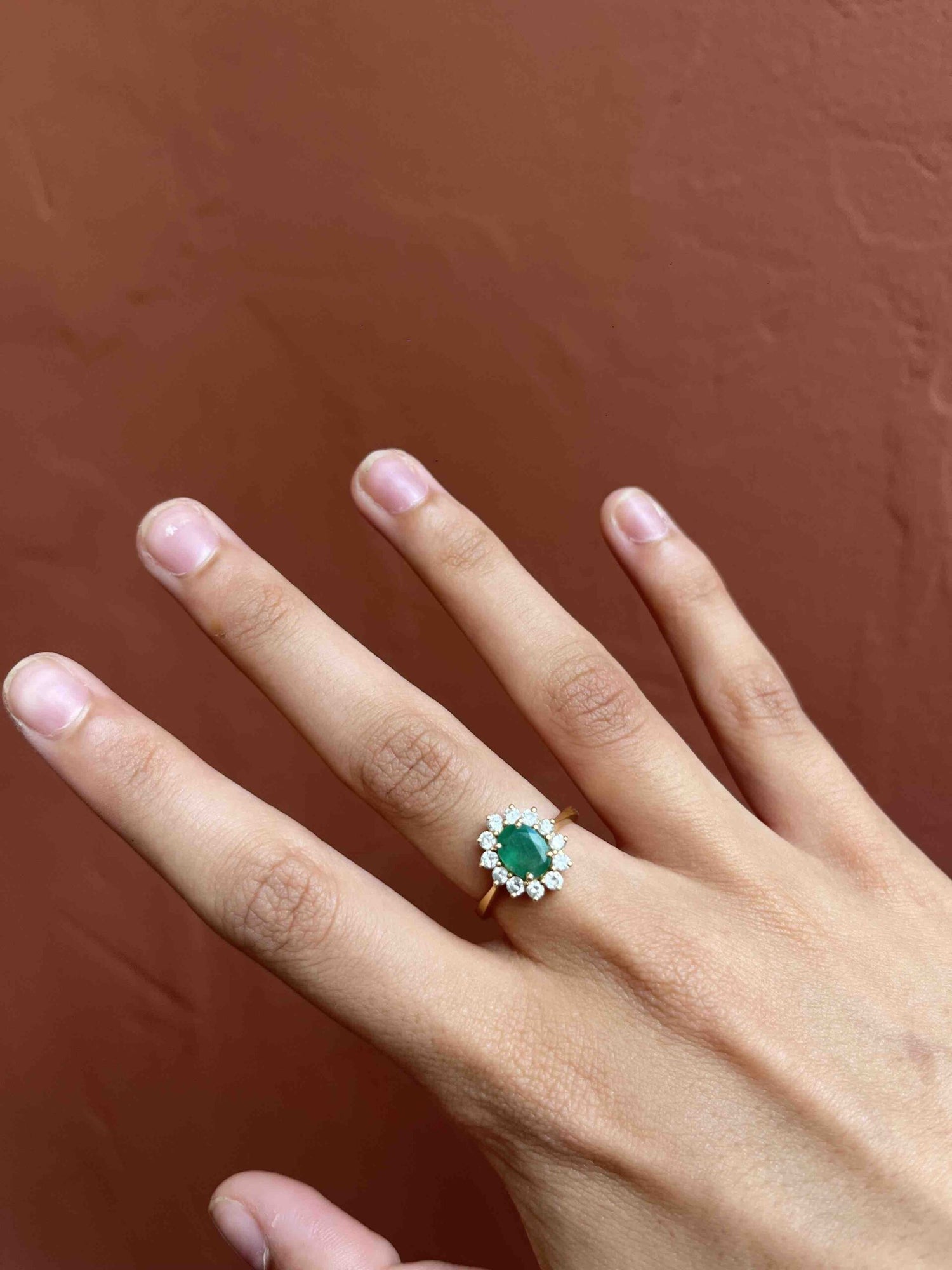 Bague Marguerite Émeraude &amp; Diamants &quot;Ingrid&quot;