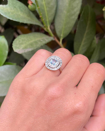 Art Deco style ring with 0.80 carat Aquamarine and Diamonds &quot;Milaya&quot;