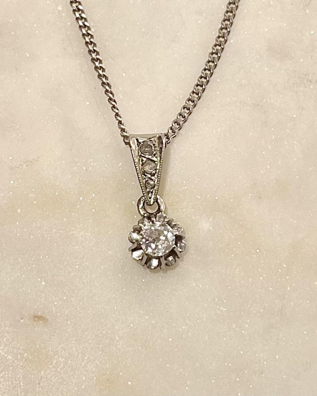 Pendentif diamant 0.22 carat vintage &quot;Maéline&quot;