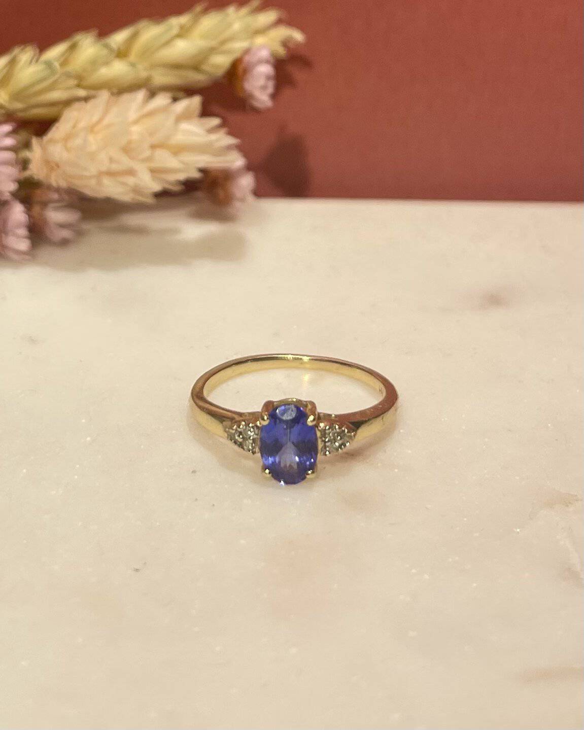 &quot;Tonia&quot; 0.86 carat Tanzanite &amp;amp; Diamond Trilogy Ring