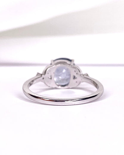 Bague Trilogie Saphir 2.70 carats &amp; Diamants "Florie" - Elliade Paris
