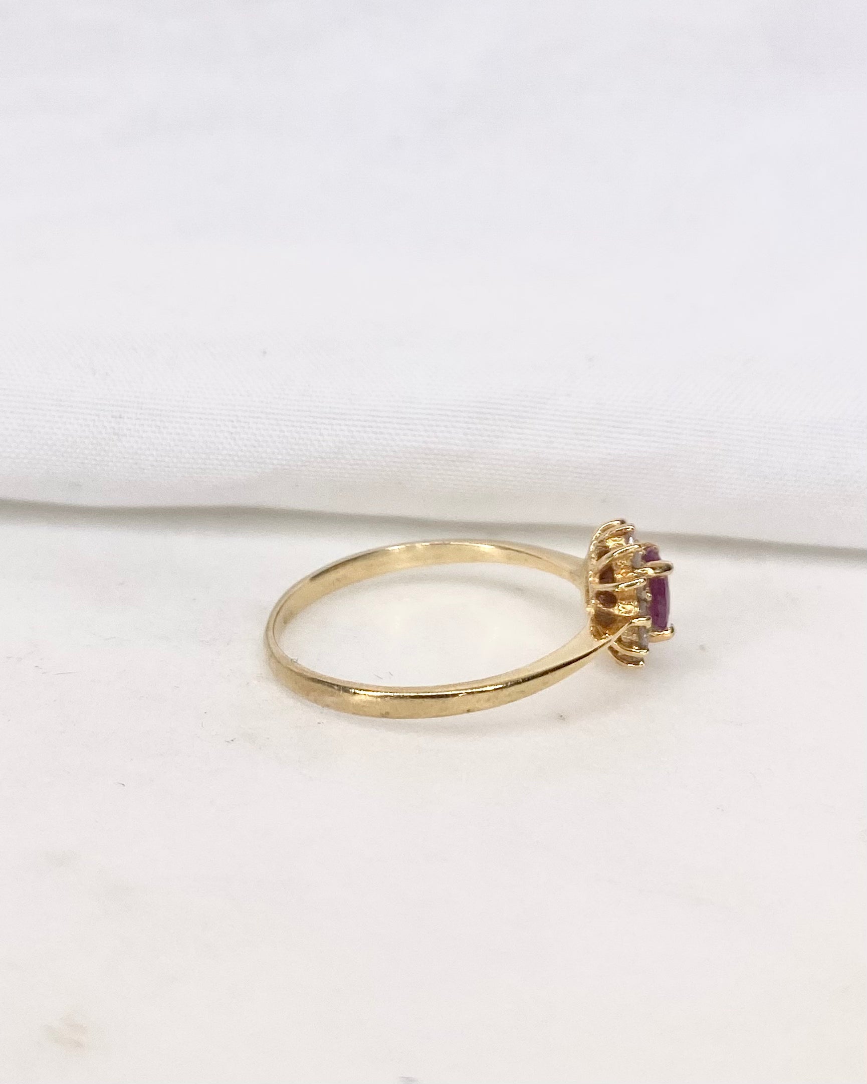 Bague Marguerite Rubis &amp; Diamants &quot;Pim&quot;
