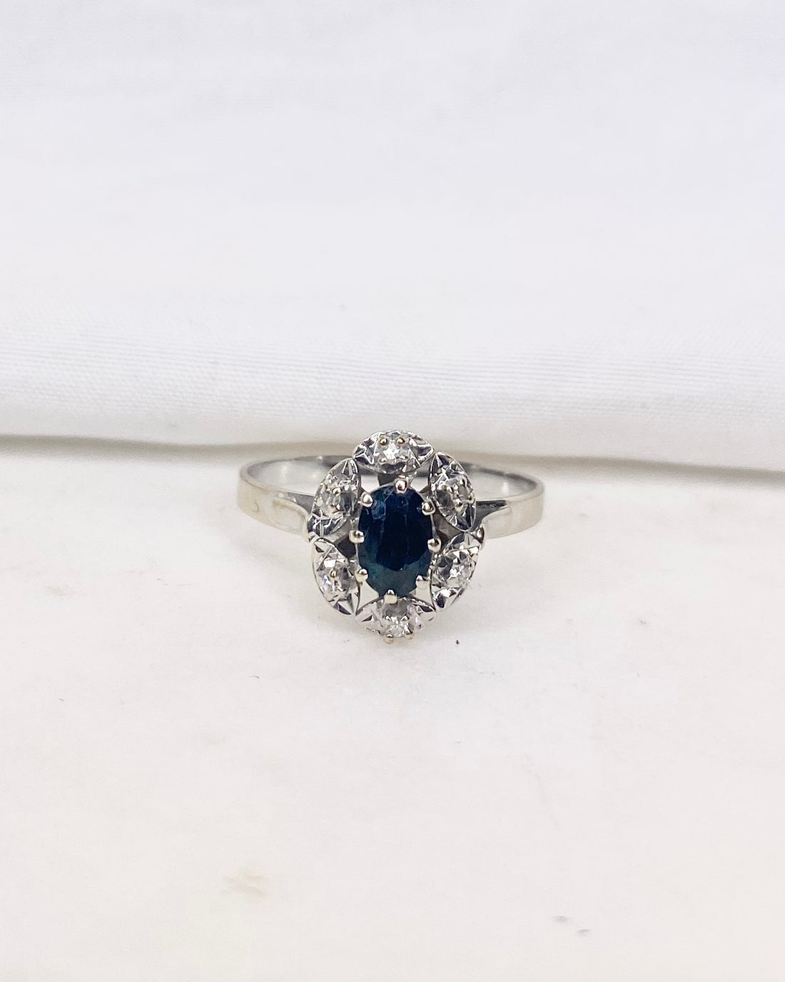 Bague Marguerite Saphir &amp; Diamants &quot;Bailey&quot;