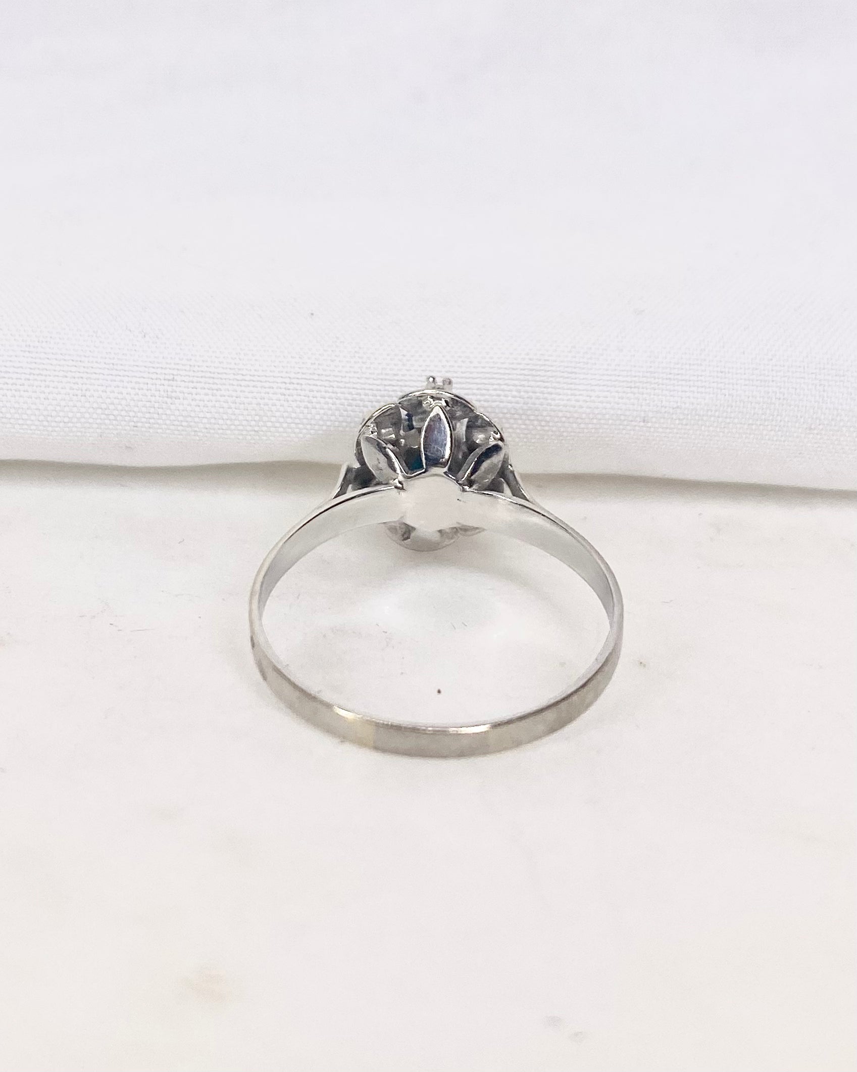 Bague Marguerite Saphir &amp; Diamants &quot;Bailey&quot;