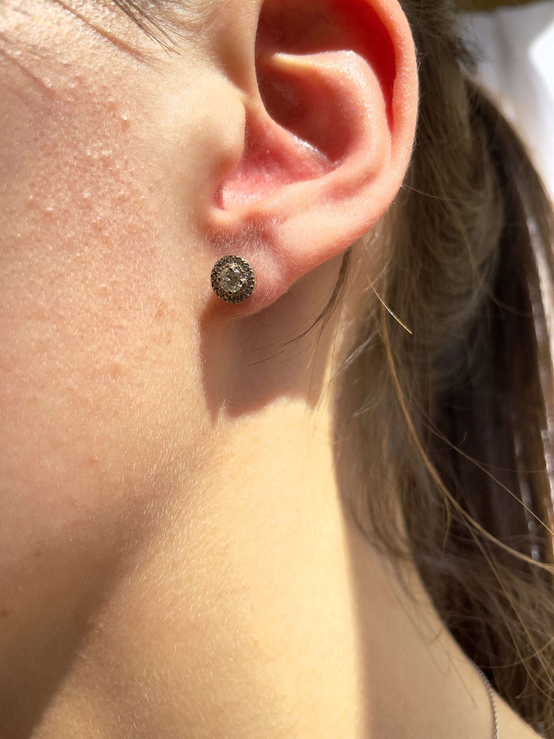 Pendientes de margaritas con diamantes "Dalia"