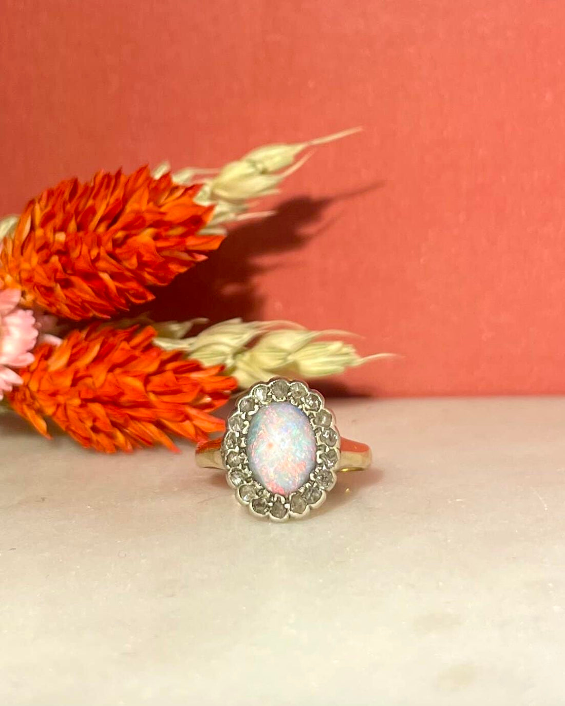 Marguerite Vintage Opale 0.90 Carat & Diamants "Abel"